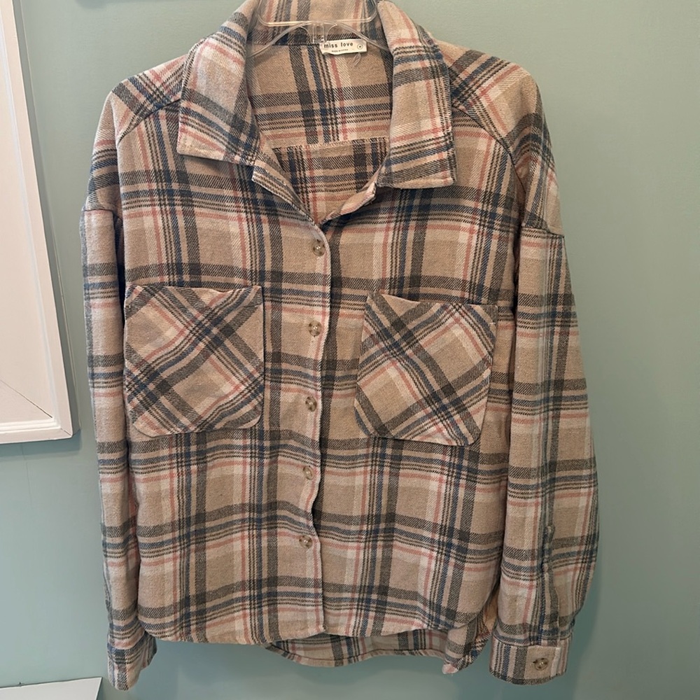Women’s Flannel!!